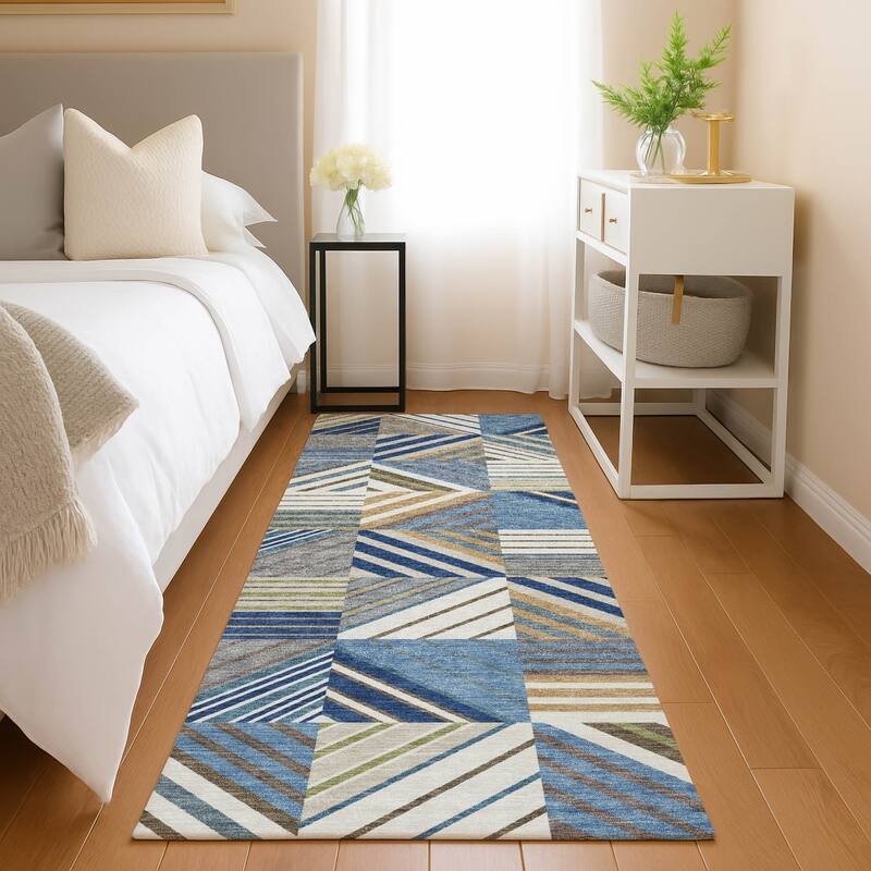 Machine Washable Indoor/ Outdoor Geo Mosaic Chantille Rug