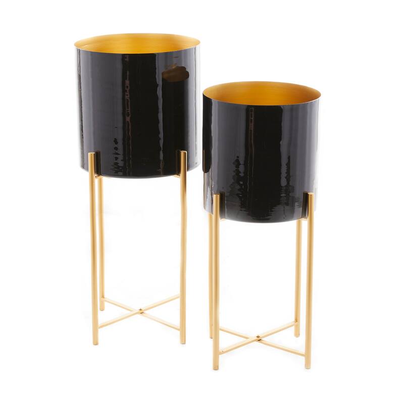 CosmoLiving by Cosmopolitan Metal Contemporary Planter (Set of 2) - S/2 24", 21"H