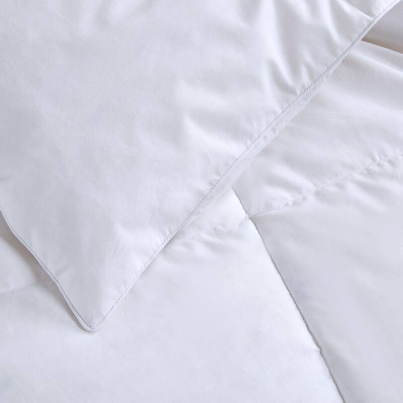 Super Oversized 300 Thread Count King Down Alternative Comforter