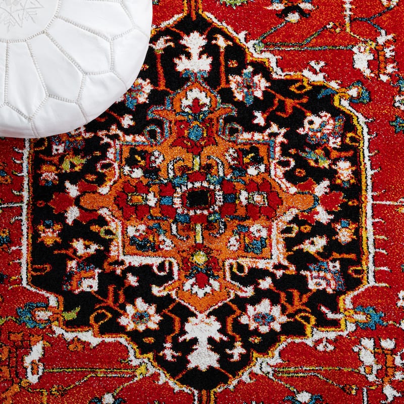 SAFAVIEH Vintage Hamadan Loretta Rug