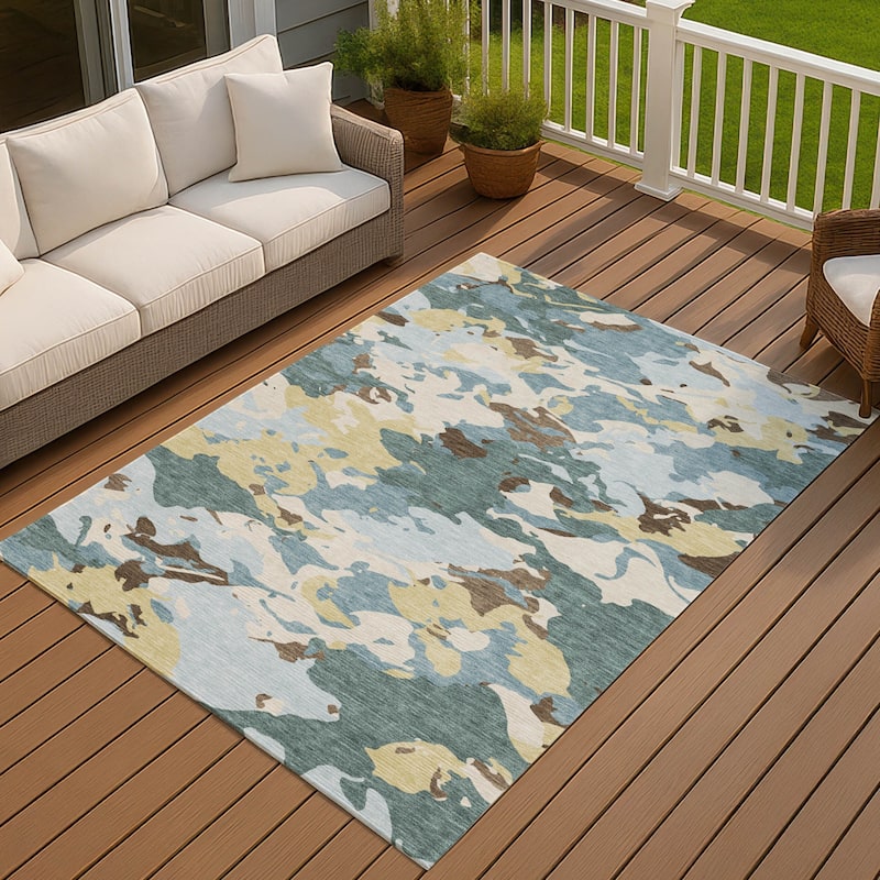 Machine Washable Indoor/ Outdoor Abstract Mexi Chantille Rug