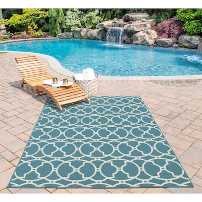 Momeni Baja Moroccan Tile Charcoal Indoor/Outdoor Area Rug - 8'6" x 13'