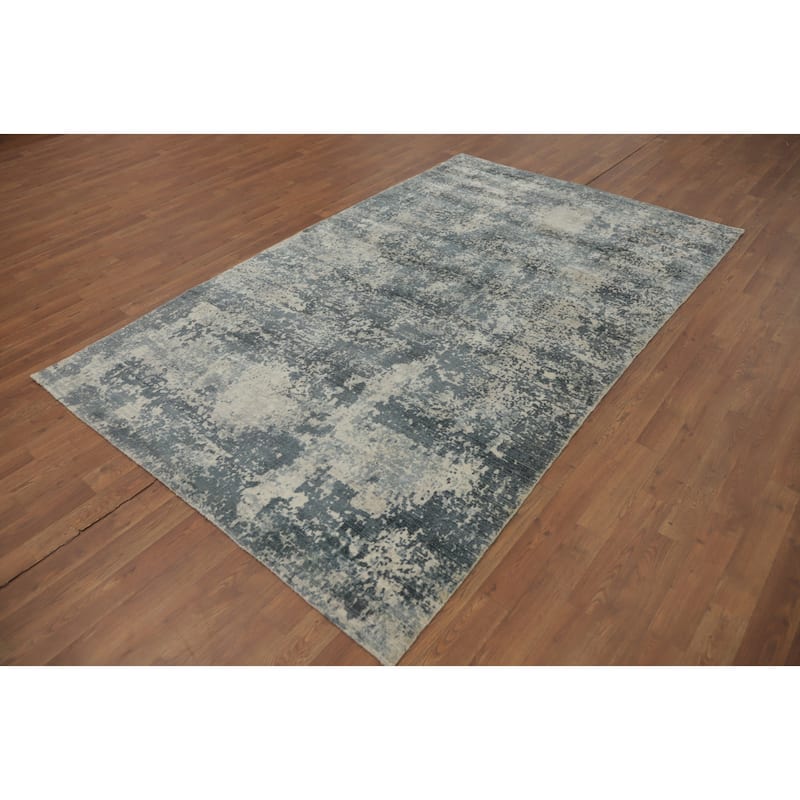 Hand-knotted Modern Silk Grey Abstract Oriental Area Rug - 8' 0'' X 4' 10''