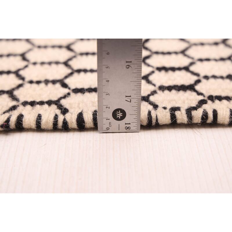 ECARPETGALLERY Flat-Weave Nevada Cream Wool Kilim - 5'5 x 7'4