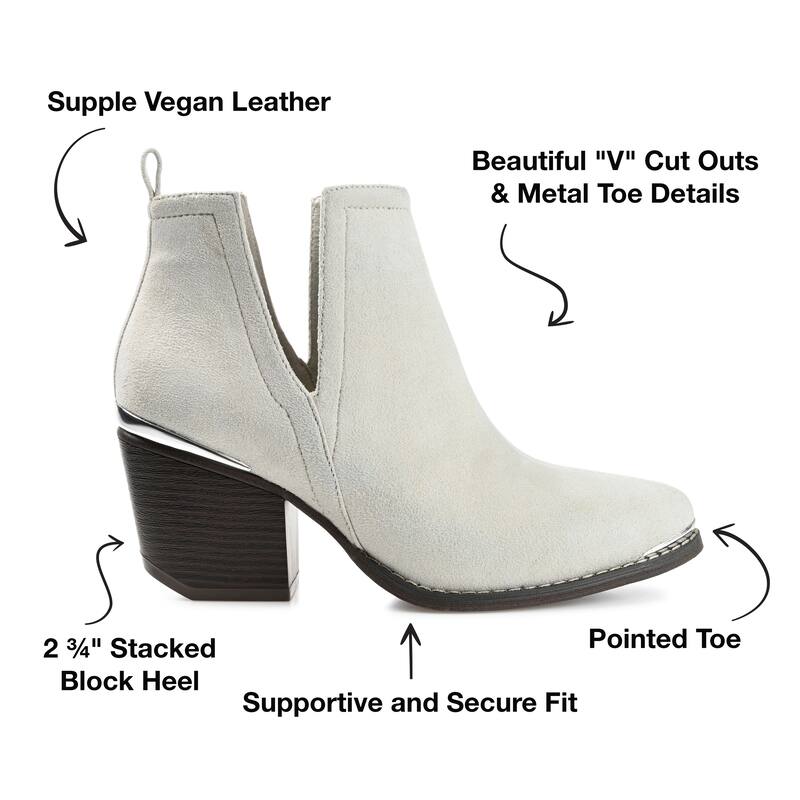 Journee Collection Women's Issla Pull On Stacked Heel Booties