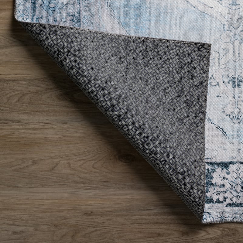 Addison Kensington Casual Medallion Non-skid Area Rug