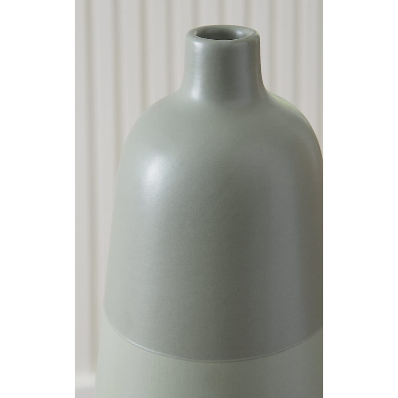 Signature Design by Ashley Peerland Green Vase