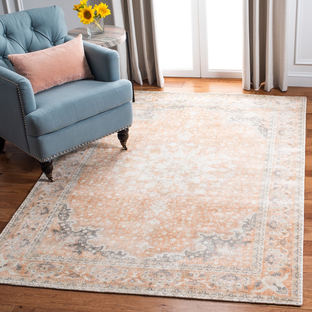 SAFAVIEH Handmade Restoration Vintage Yamilex Wool & Viscose Rug