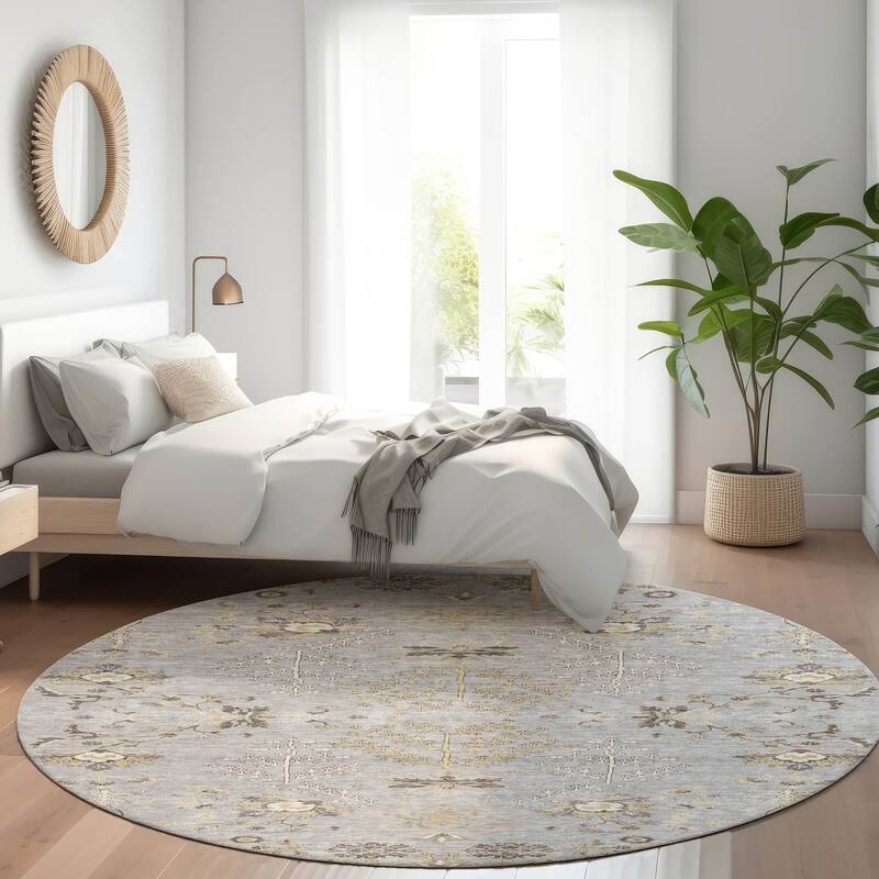 Machine Washable Indoor/ Outdoor Boho Traditional Chantille Rug - Gray - 8' x 8'