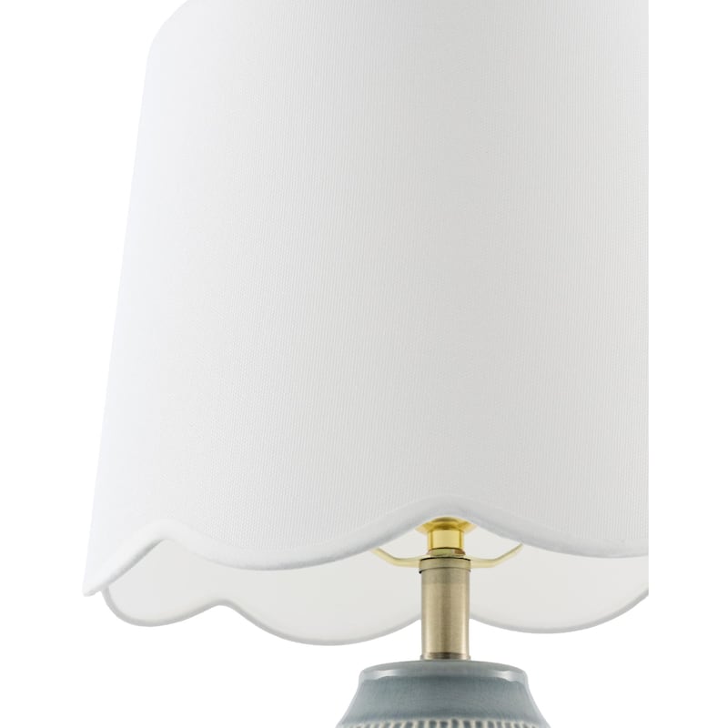 Livabliss Soleny Traditional Accent Table Lamp