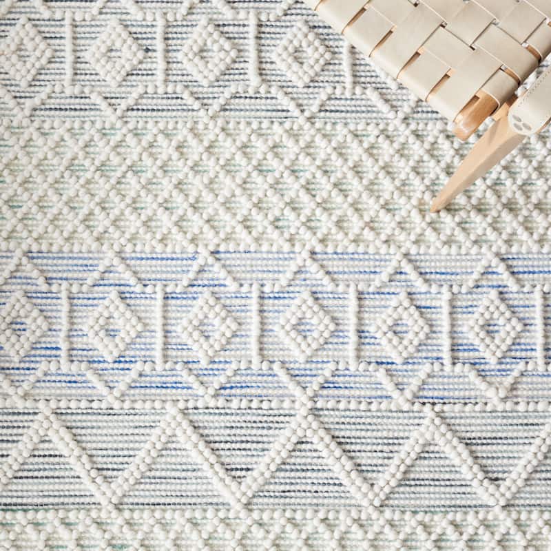 SAFAVIEH Handmade Natura Tobea Fringe Wool Rug