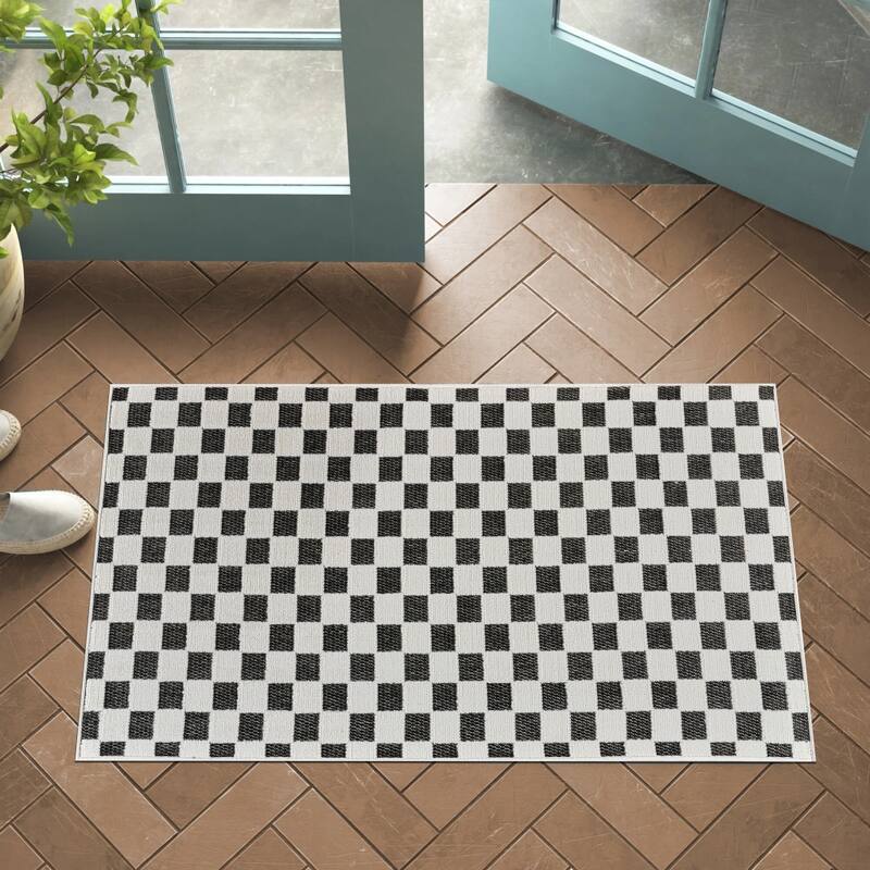 Altoz Abstract Shapes Weather Resistant Sleek Contemporary Outdoor Rug