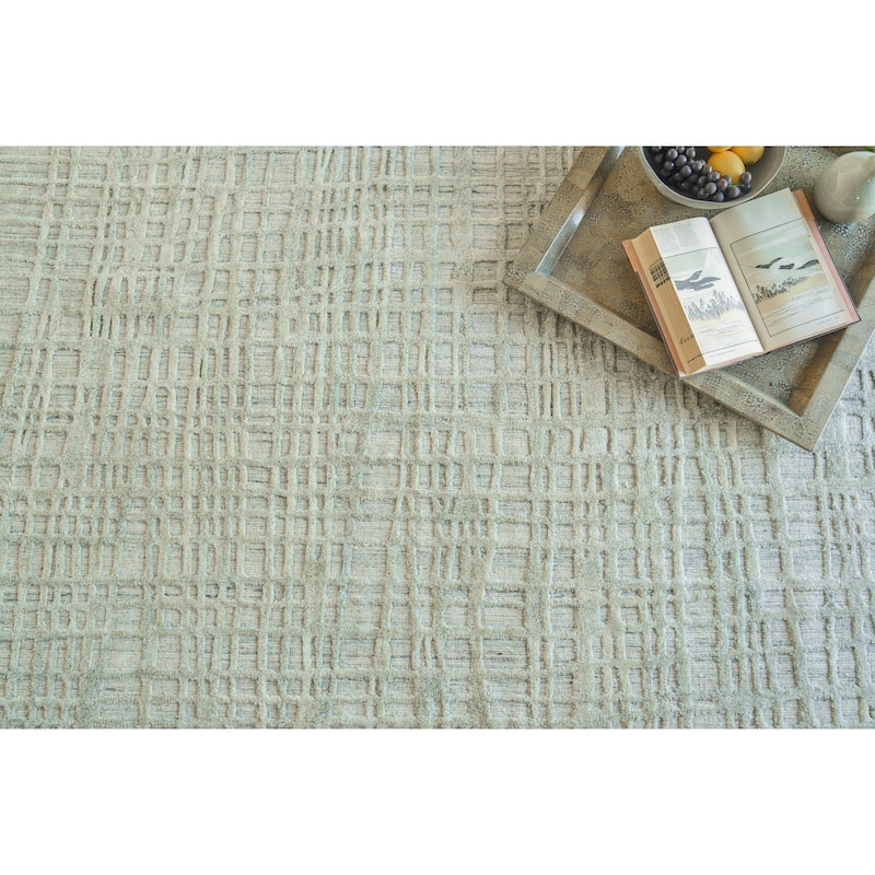 EXQUISITE RUGS Crescendo Hand-loomed Bamboo Silk Beige Area Rug.
