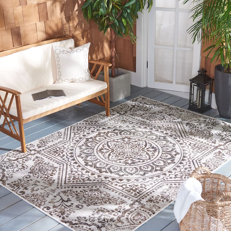 SAFAVIEH Havana Esen Medallion Indoor/ Outdoor Waterproof Rug - 9' x 12' - Light Brown/Black