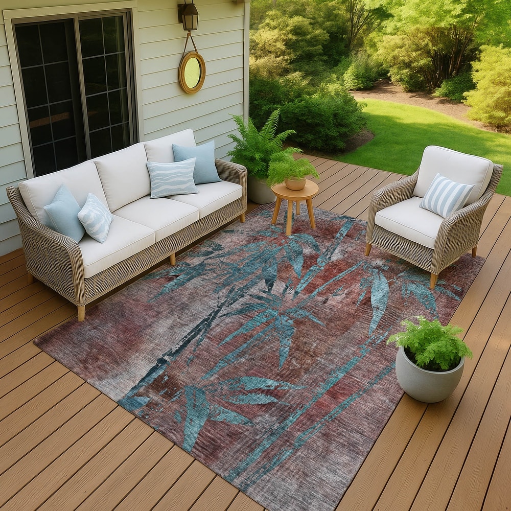 Machine Washable Indoor/ Outdoor Modern Floral Chantille Rug