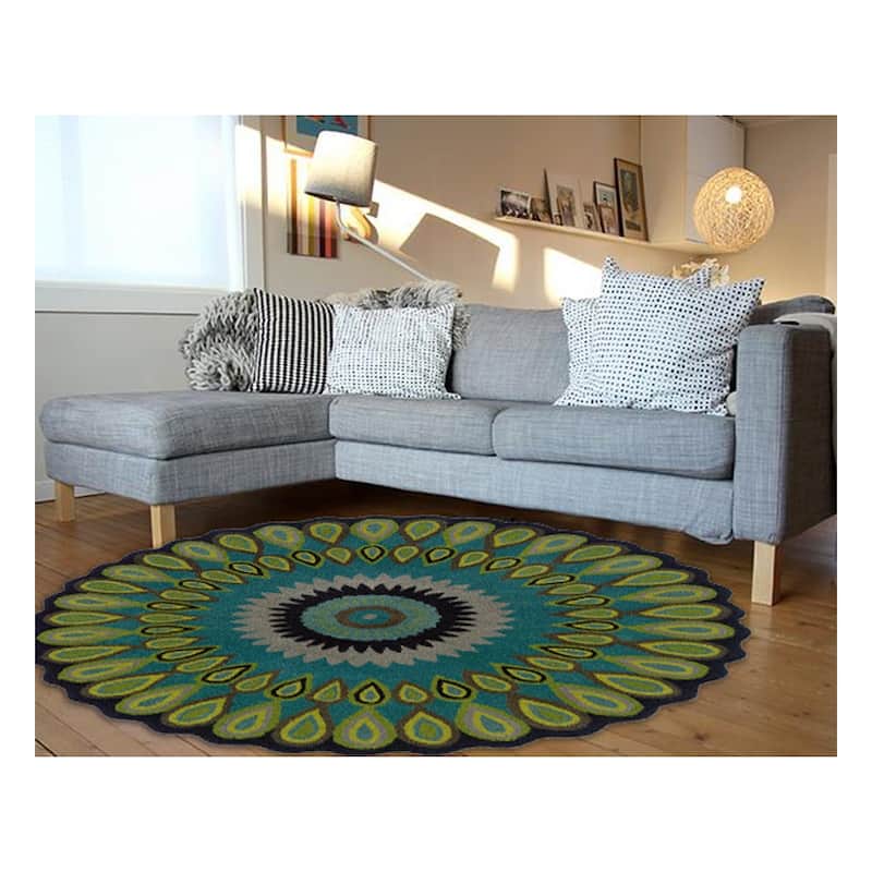 Sevita Bursting Peacock Wool Area Rug