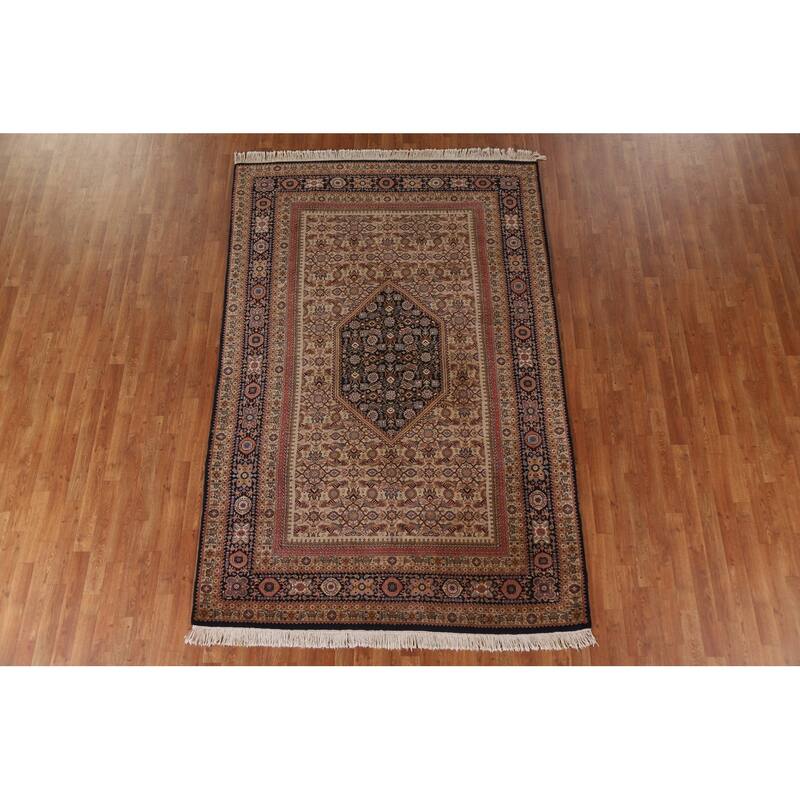 Hand Knotted Oriental 100% Wool Carpet Traditional Medallion Beige & Ivories Bidjar Area Rug - 9' 0'' X 5' 11''