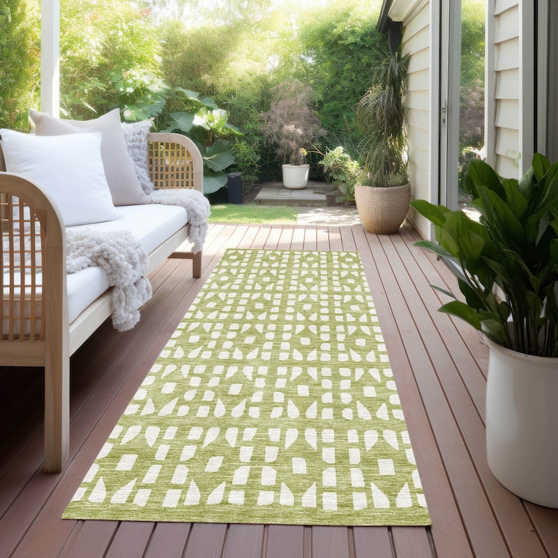 Machine Washable Indoor/ Outdoor Contemporary Imprints Chantille Rug - Aloe - 2'3" x 7'6"