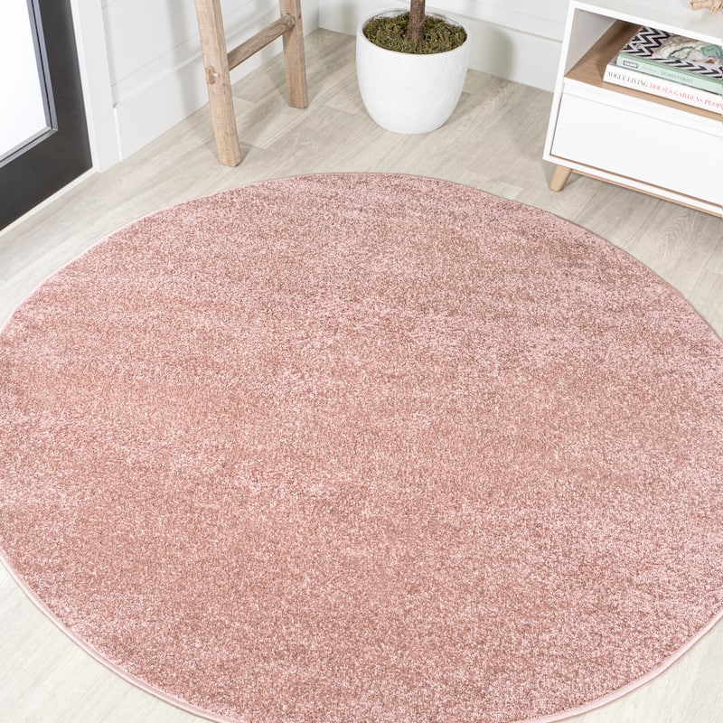 JONATHAN Y Tumbling Solid Low-Pile Area Rug - 8' Round - Pink