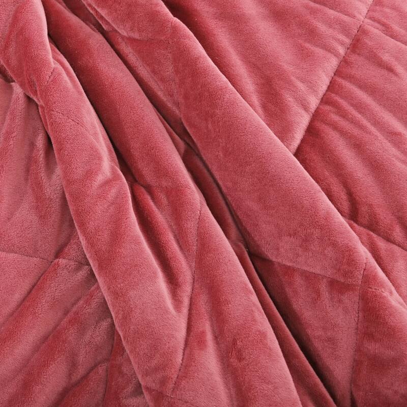 16.6 lb.Queen 60 in. x 80 in. Red Silky Velvet Weighted Blanket Bed