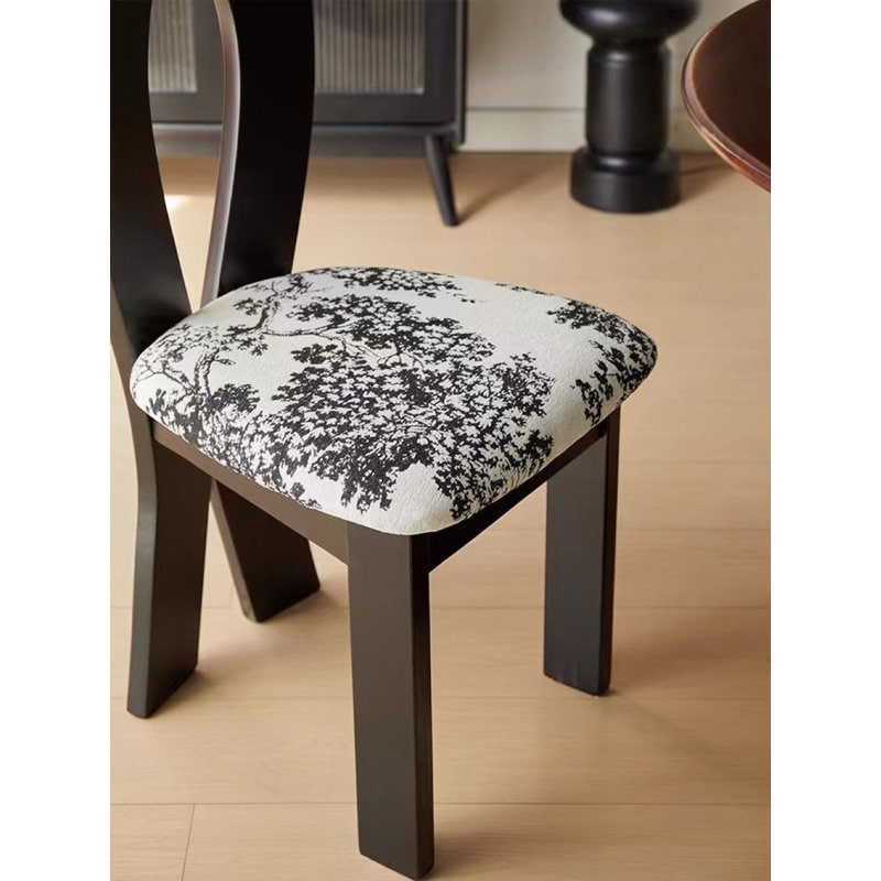 Fin Chair