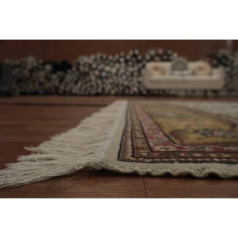 Hand Knotted Oriental Silk Carpet Traditional Floral Beige & Ivories Kashmir Area Rug - 8' 11'' X 6' 1''