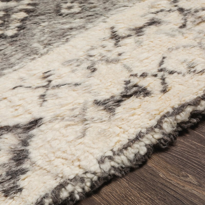 Jahleel Handmade Bohemian Diamond Wool Area Rug