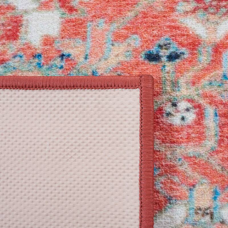 SAFAVIEH Riviera Machine Washable Slip Resistant Verona Oriental Rug