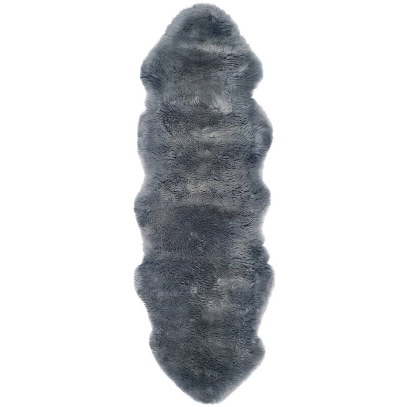 SAFAVIEH Handmade Natural Sheepskin Leanca 3.4-inch Thick Rug