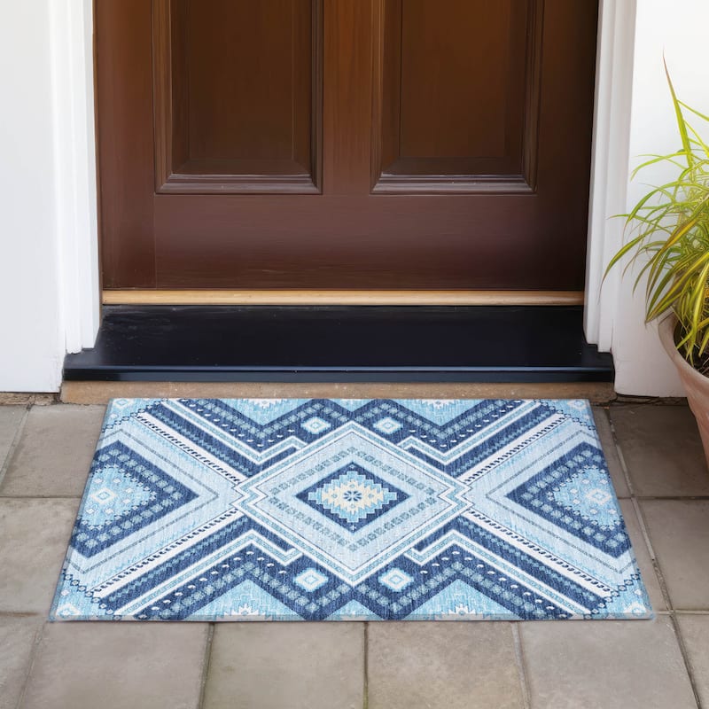 Machine Washable Indoor/ Outdoor Global Boho Chantille Rug - Navy - 1'8" x 2'6"