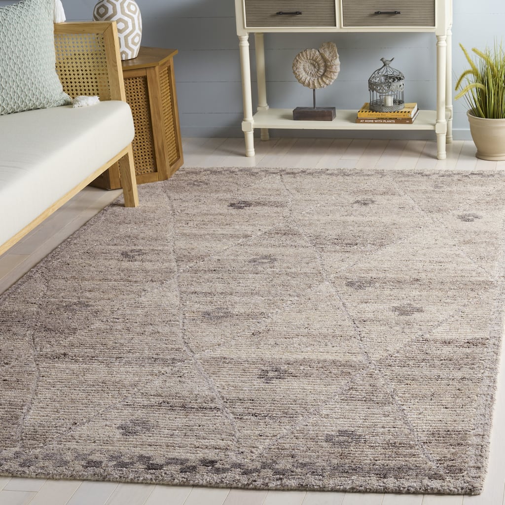 SAFAVIEH Handmade Casablanca Gulender Wool Rug