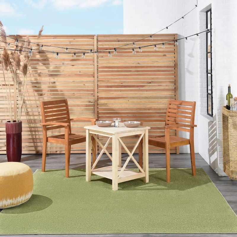 Nourison Essentials Solid Contemporary Indoor/Outdoor Area Rug - 5' Square - Green