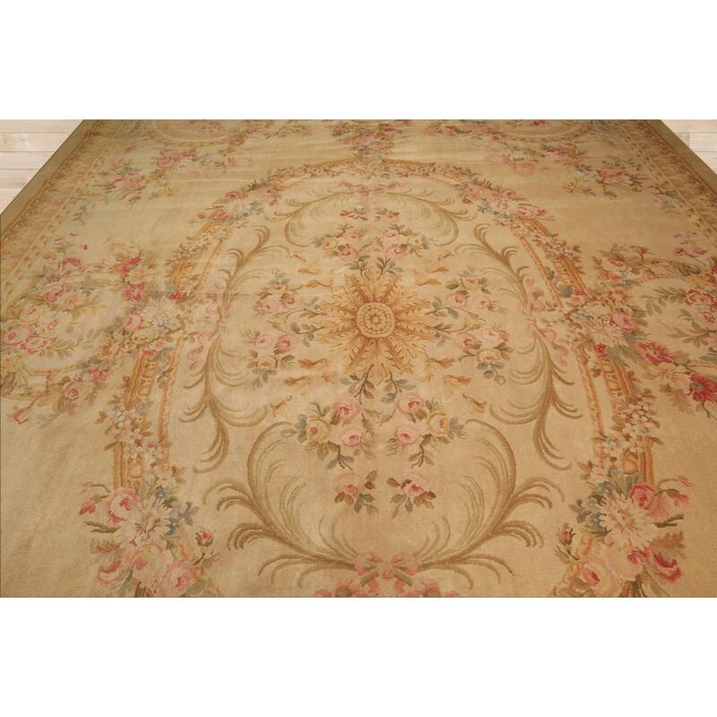 11'9''x17'10'' Hand Knotted Wool Beige French Aubusson Savonerrie Floral Rug - 11' 9'' x 17' 10''