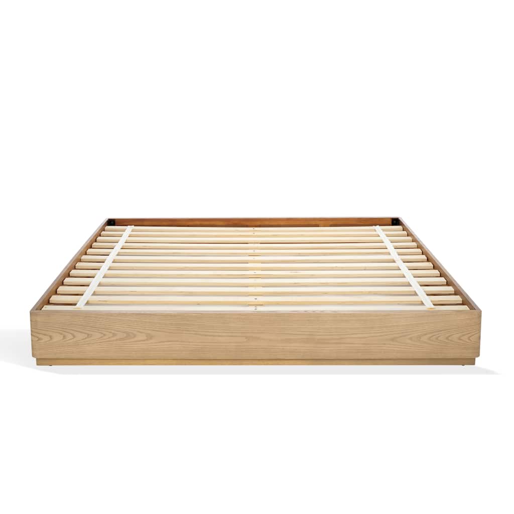 SAFAVIEH Couture Decarla Wood Bed Frame
