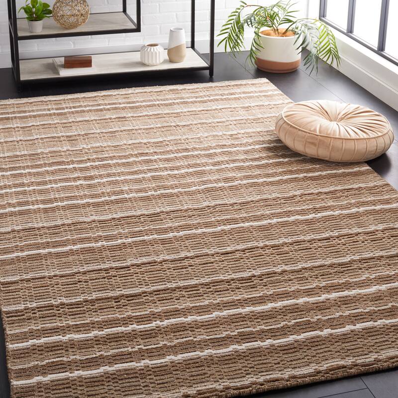 SAFAVIEH Handmade Himalaya Zhivitza Modern Wool Rug - 6' x 9' - Natural/Multi