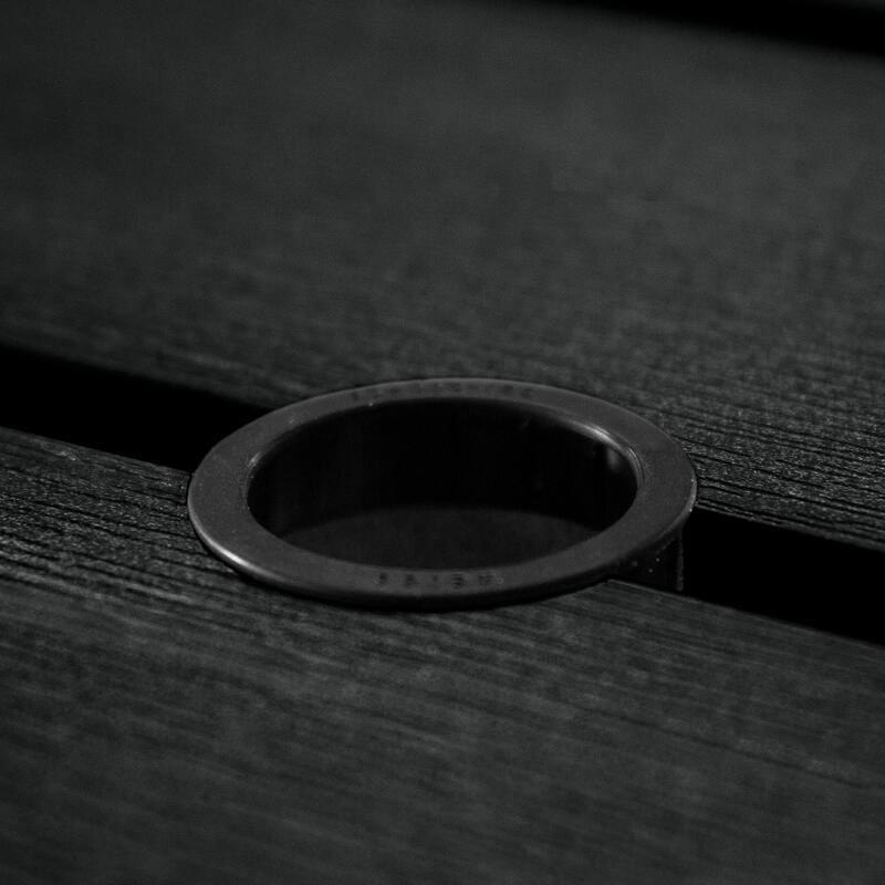 HIGHWOOD Eco-friendly Picnic Table