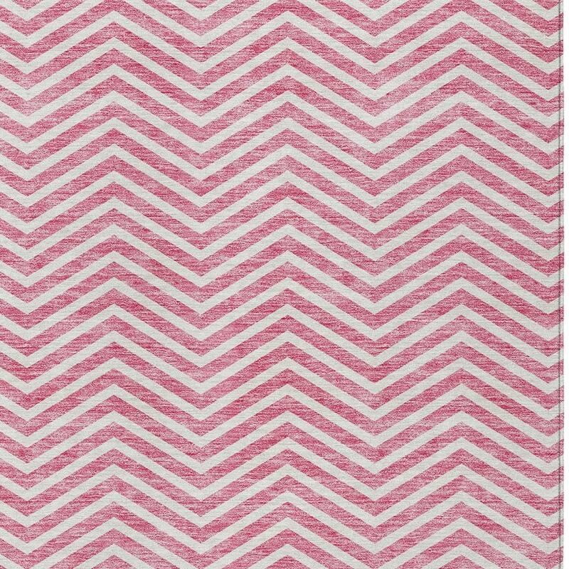 HomeRoots Chevron Transitional Rectangle Outdoor Rug