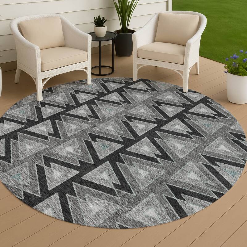 Machine Washable Indoor/ Outdoor Global Lyons Chantille Rug - Black - 8' x 8'