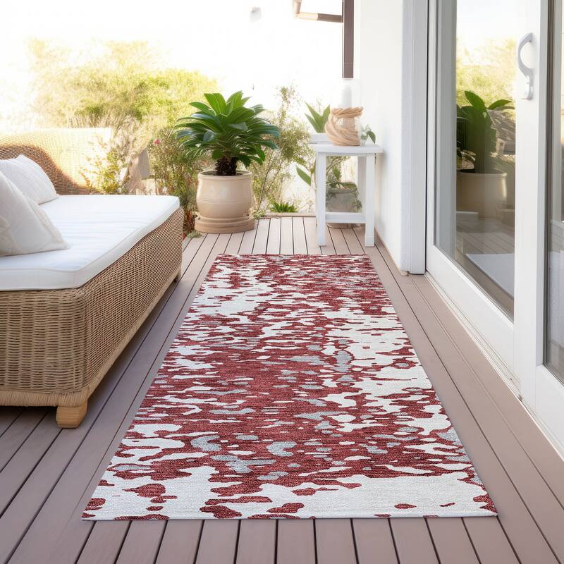 Machine Washable Indoor/ Outdoor Modern Abstract Chantille Rug - Garnet - 2'3" x 7'6"
