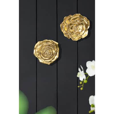 Contemporary Rose Hanging Wall Decor with Gold Resin Floral Sculpture, for Living Room Hallway Bedroom Office
