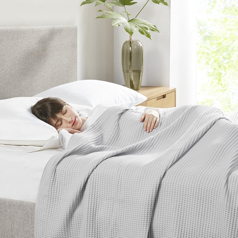 Grey king blanket 2025