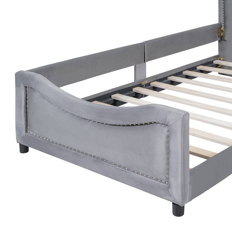 Elegant Twin Upholstered Daybed with Classic Stripe Shaped Headboard, Durable Frame, and Velvet Upholstery