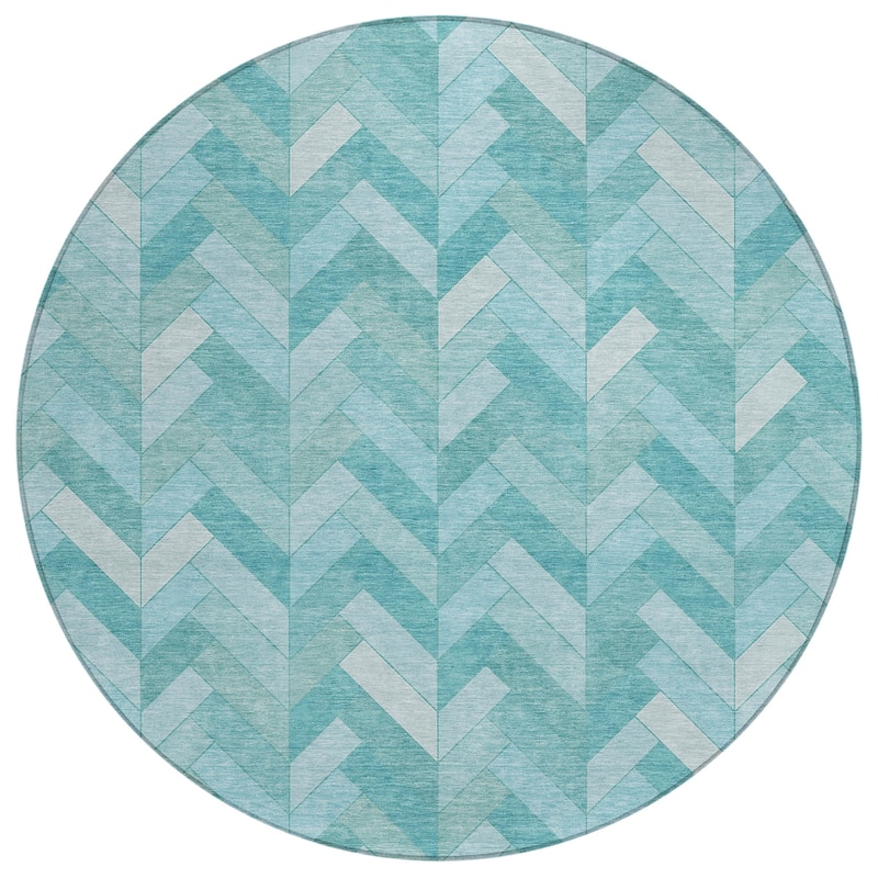 Machine Washable Indoor/ Outdoor Modern Chevron Chantille Rug