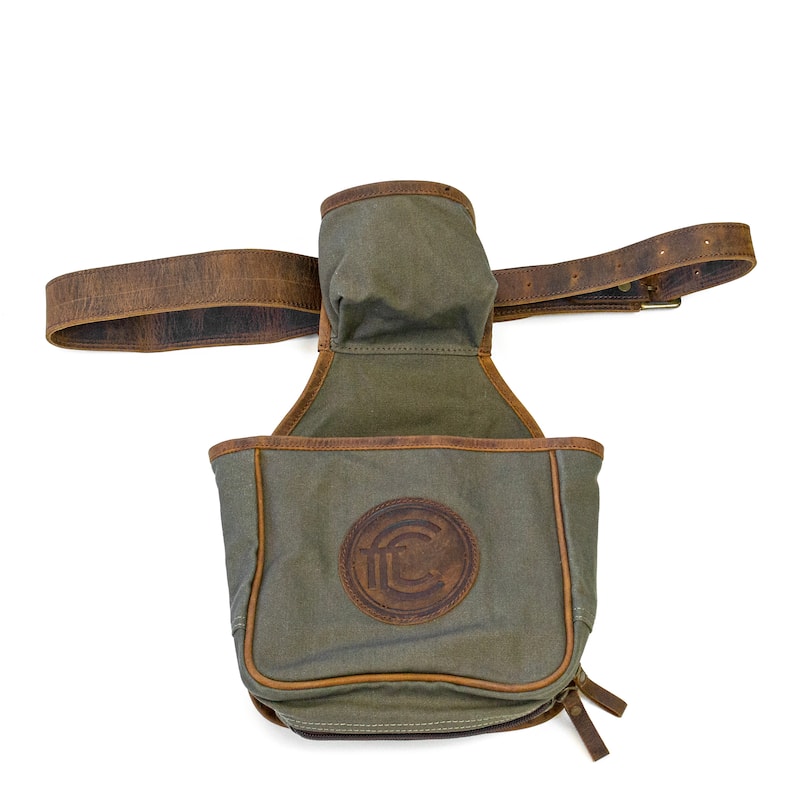 Outdoor Leisure Products Model CT10005 Canvas and Leather Skeet Pouch