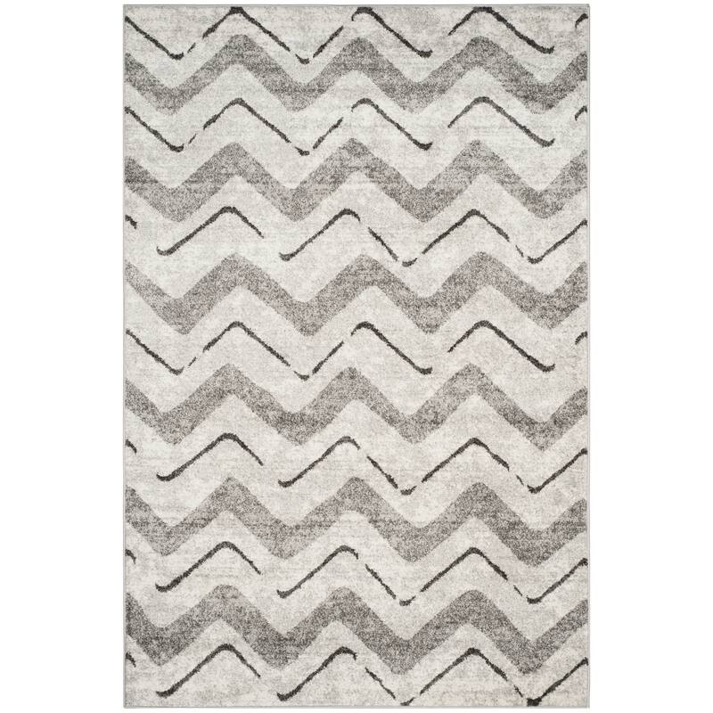 SAFAVIEH Adirondack Elfride Vintage Boho Oriental Rug - 6' x 9' - Silver/Charcoal