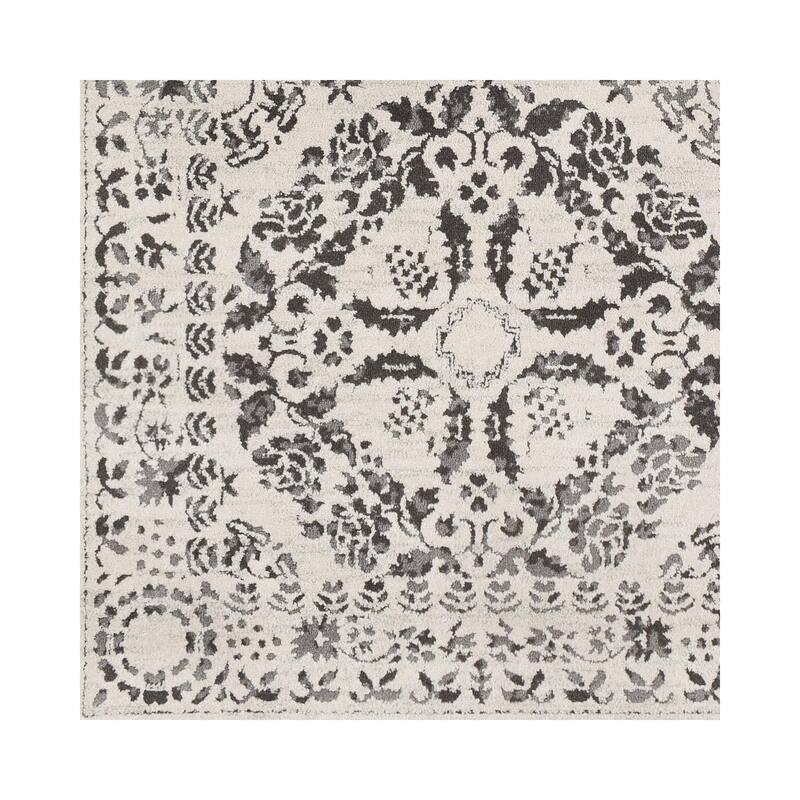 Livabliss Bahar Traditional Medallion Area Rug