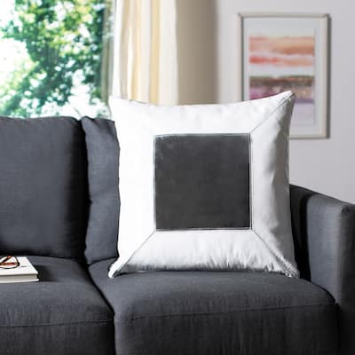 SAFAVIEH Tinsley Square White/ Grey Cowhide 20-inch Decorative Pillow