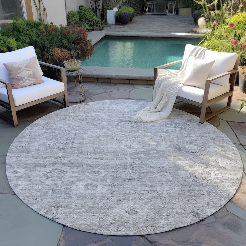 Machine Washable Indoor/ Outdoor Vintage Traditional Chantille Rug