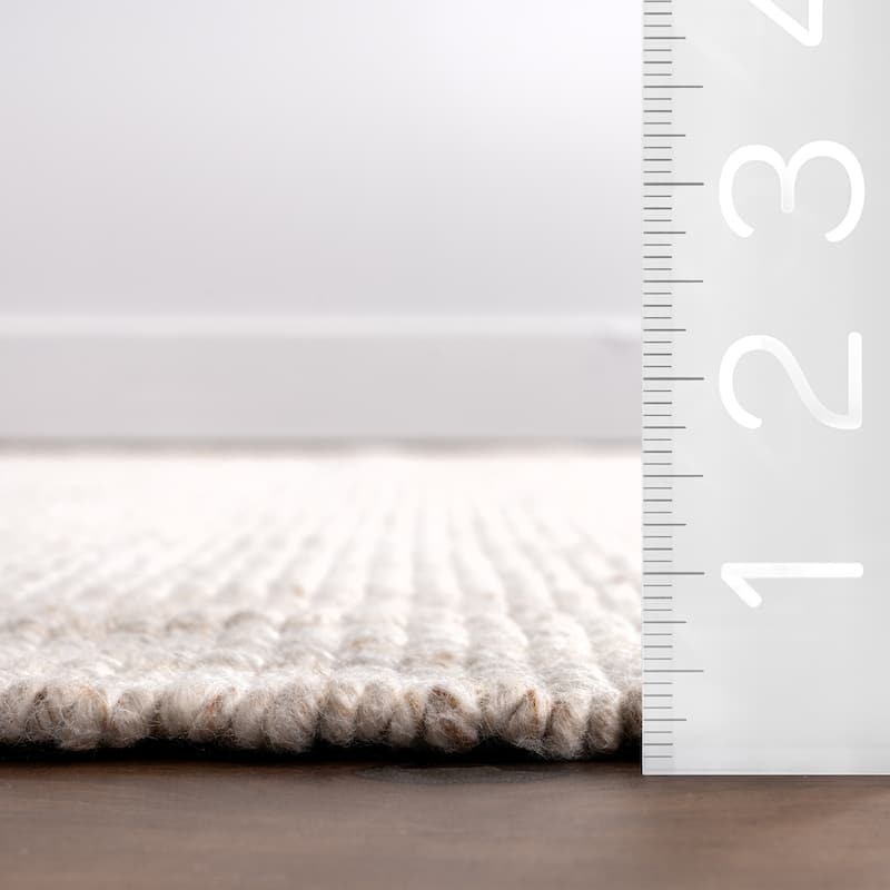 Nuloom Saphira Striped Indoor/Outdoor Area Rug