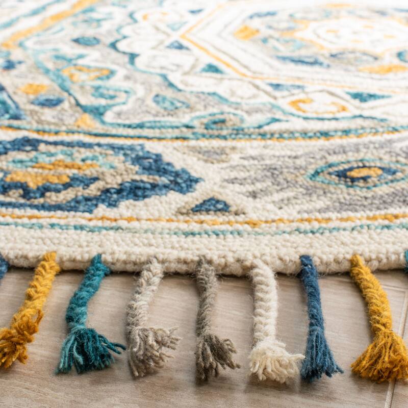 SAFAVIEH Handmade Aspen Elgard & Eclectic Tribal Wool Rug